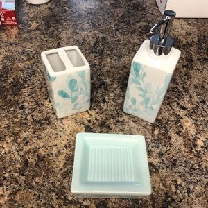 Ceramic Bathroom Decor Set
